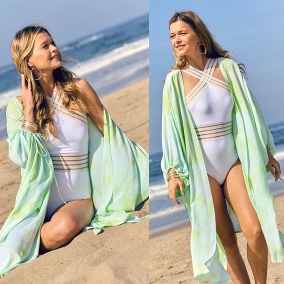 Sold Out - Picture 5 of 6